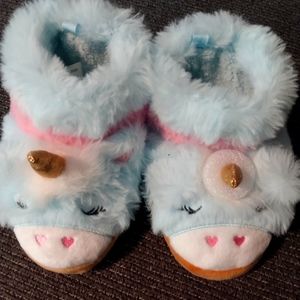 Girl slippers